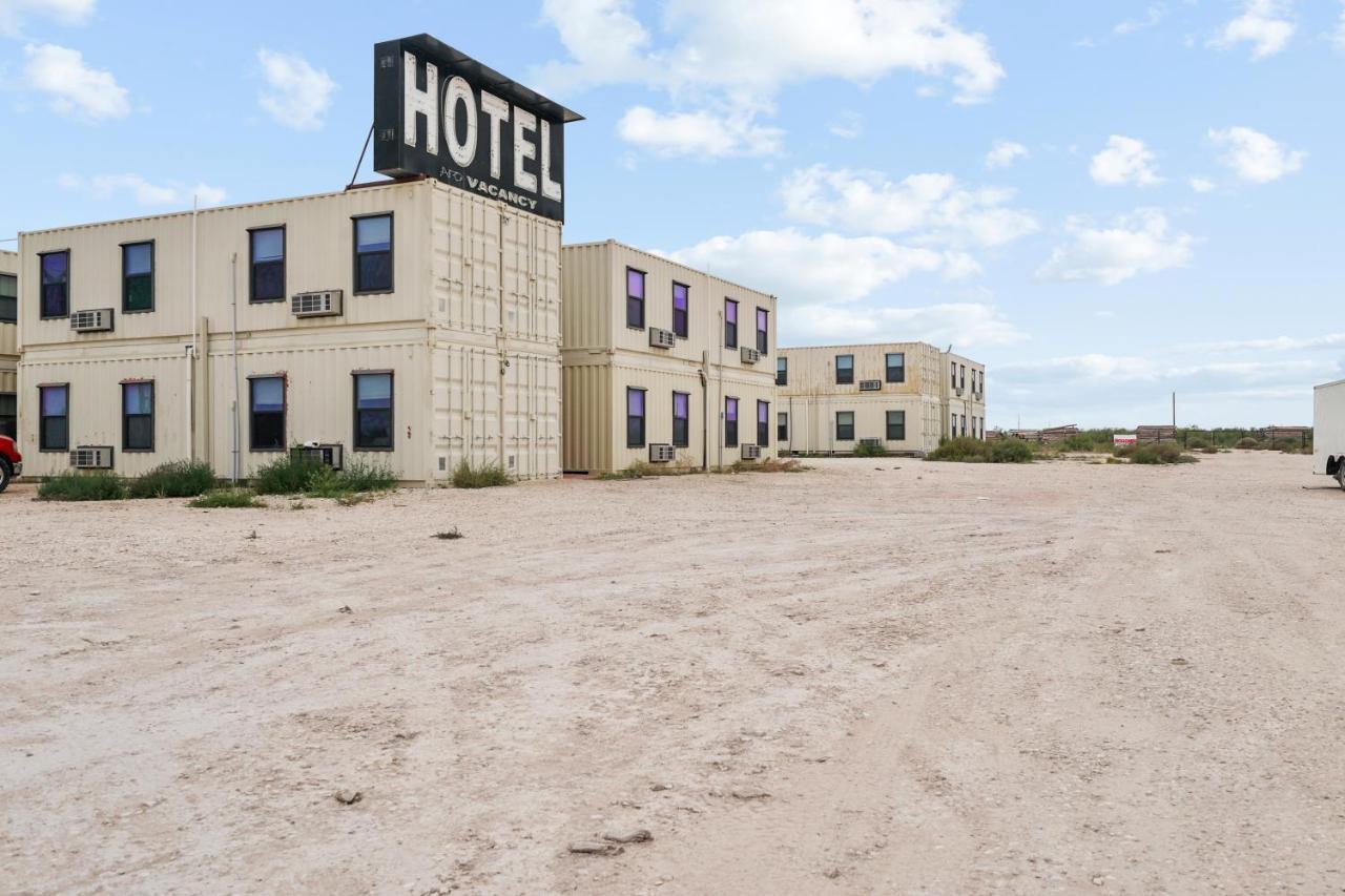 The Resource Inn -Big Lake Tx 外观 照片